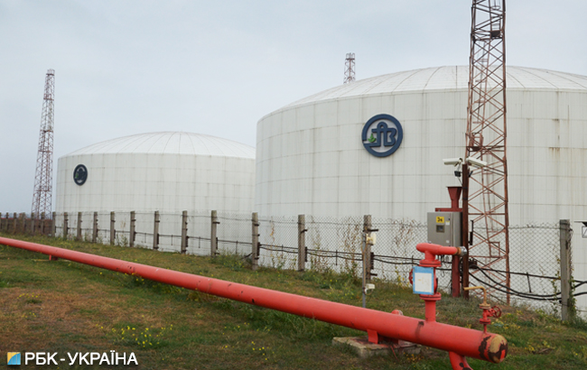 Между долгами и продажей: чем живет Одесский припортовый завод